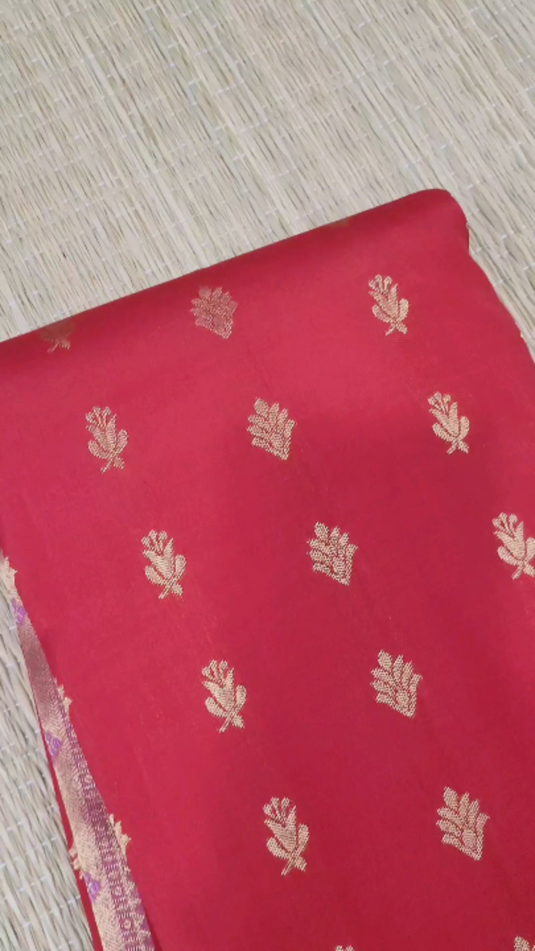 Chilli Red Pure Korvai Kanchipuram Handloom Silk Saree