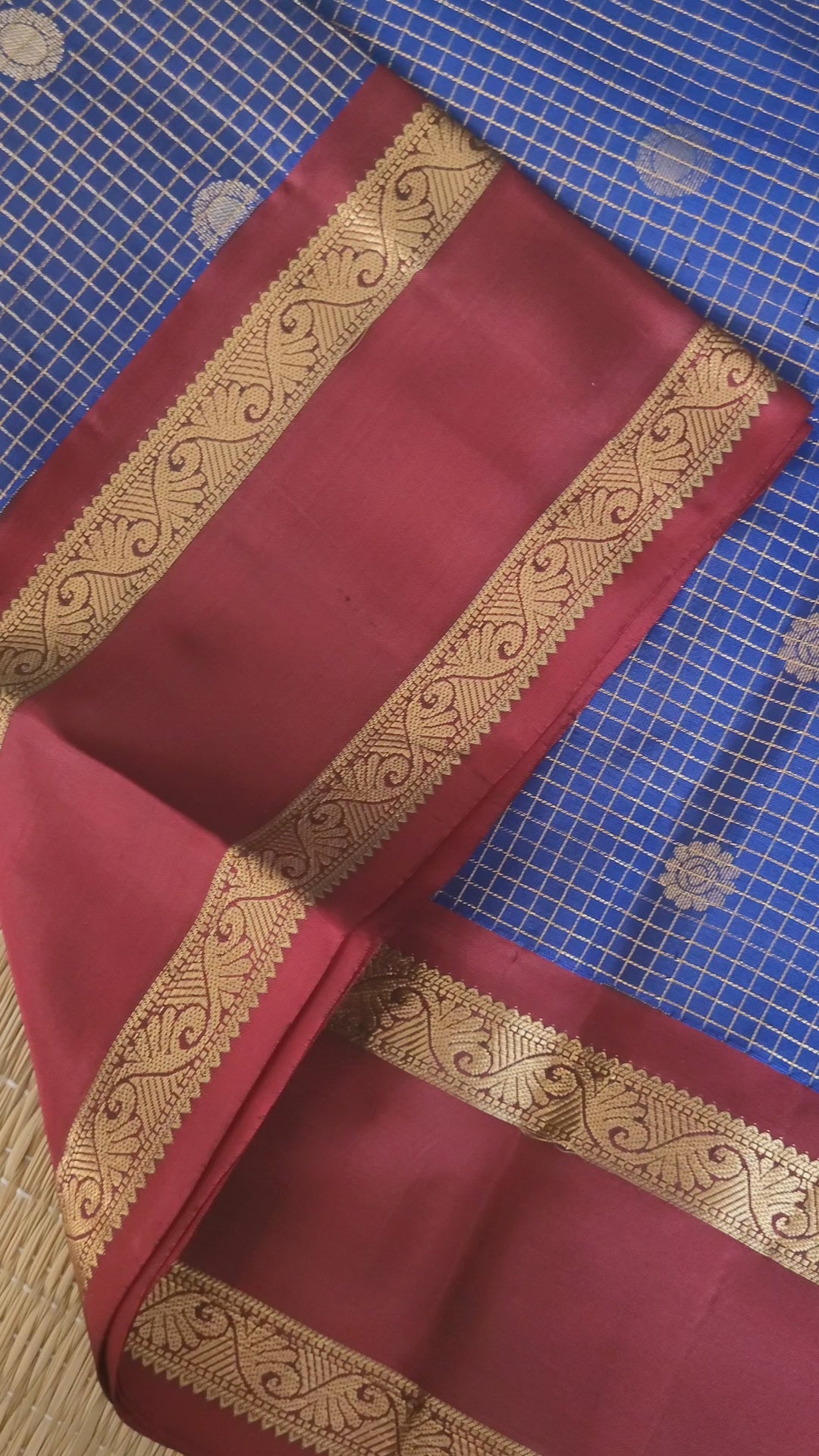 Royal Blue Kanchipuram Zari Checks Handloom Silk Saree
