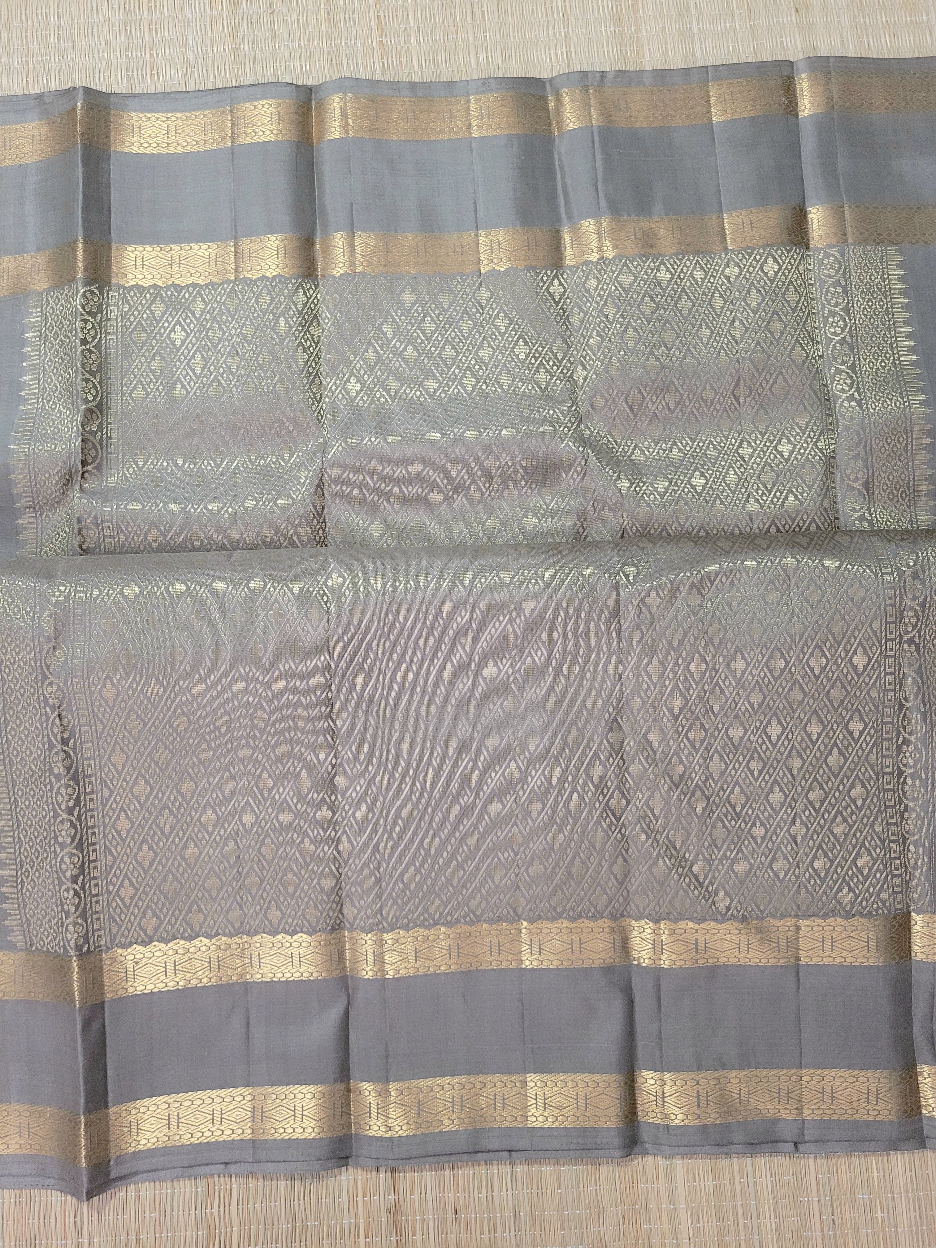 Grey Color Kanchipuram Handloom Silk Saree