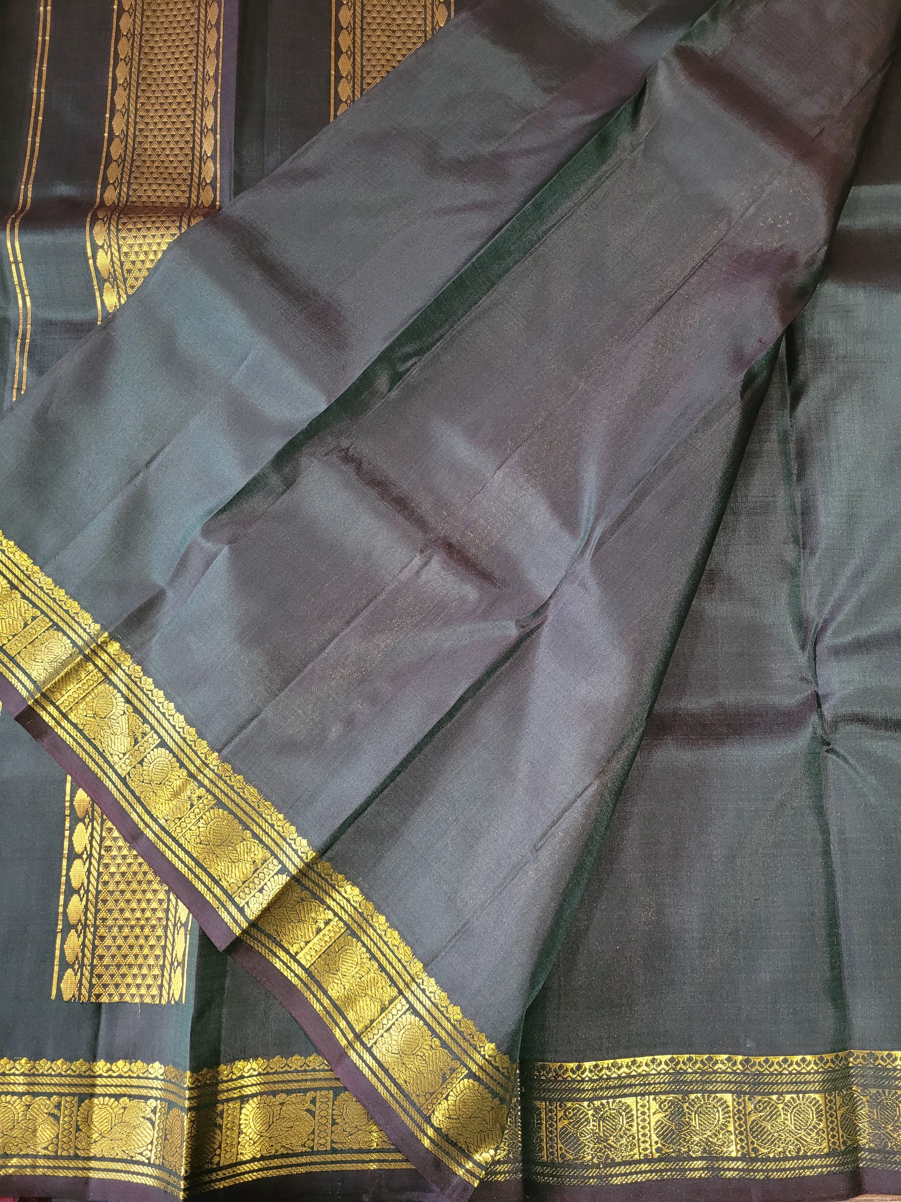 Maanthulir Green Kanchipuram Handloom Silk Saree