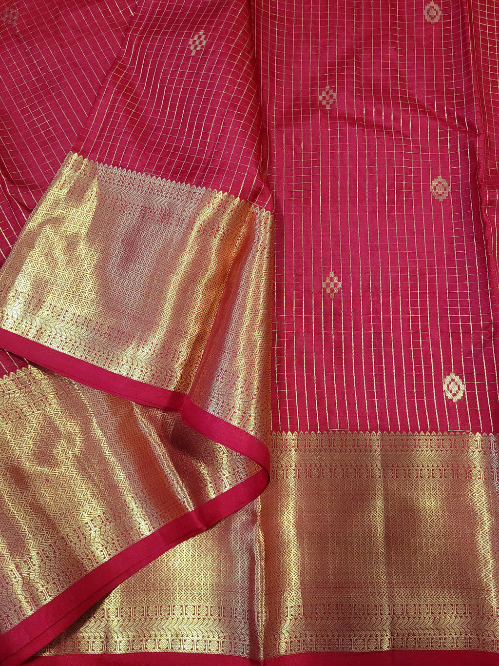 Red Kanchipuram Handloom Silk Saree With Zari Checks