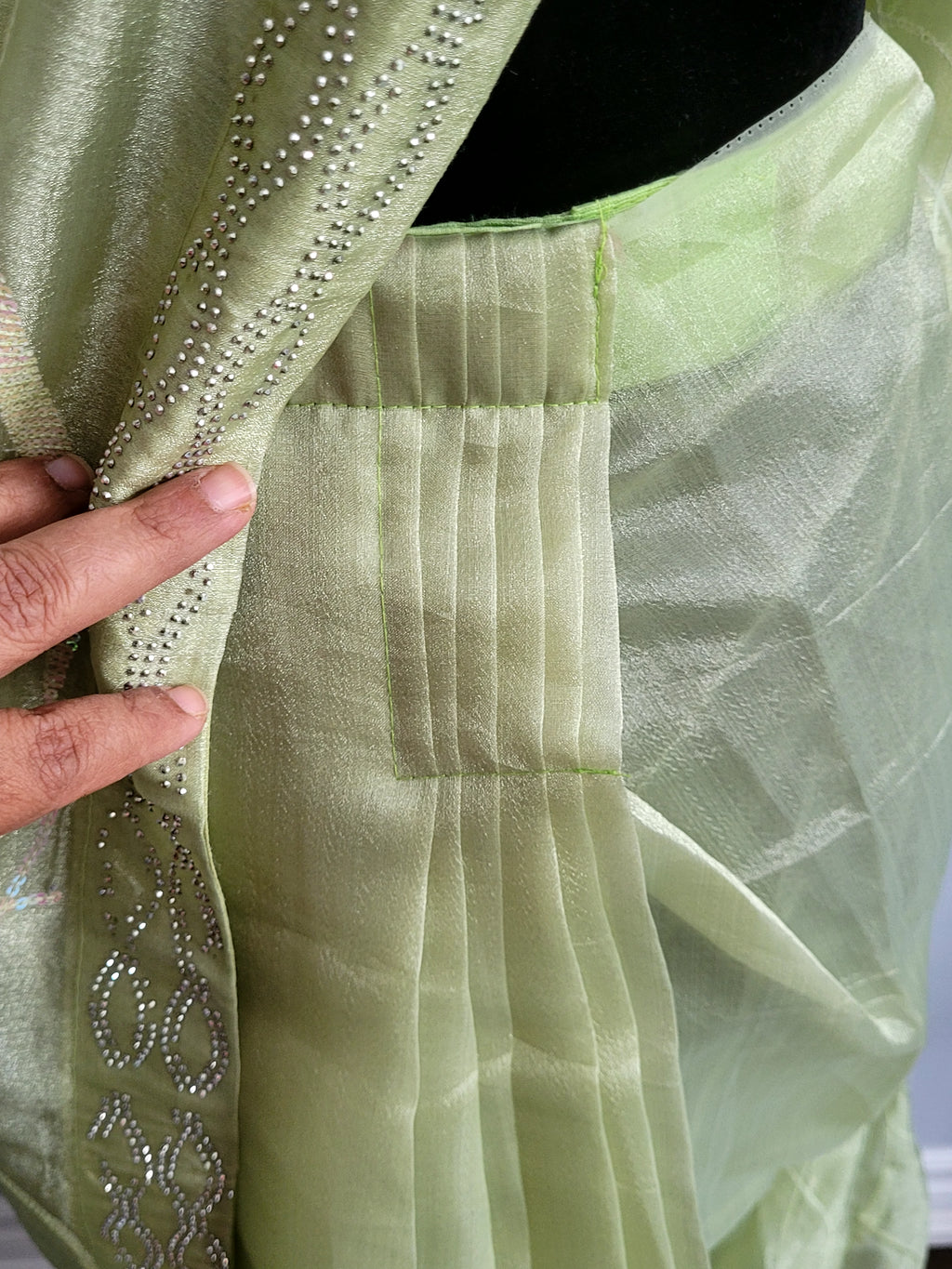 One Minute / Ready To Wear Saree