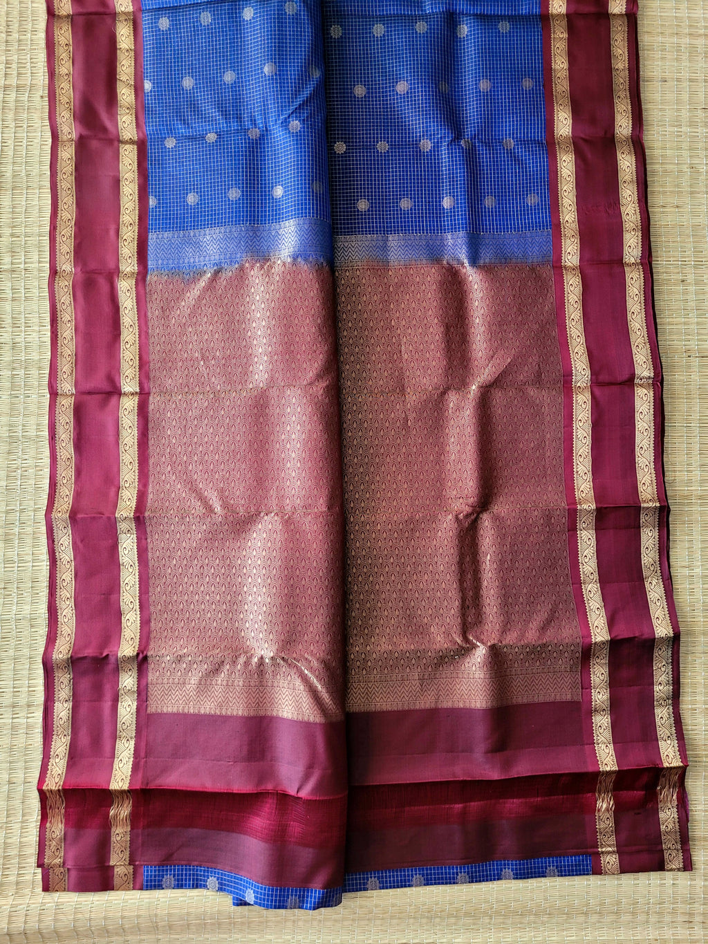 Royal Blue Kanchipuram Zari Checks Handloom Silk Saree