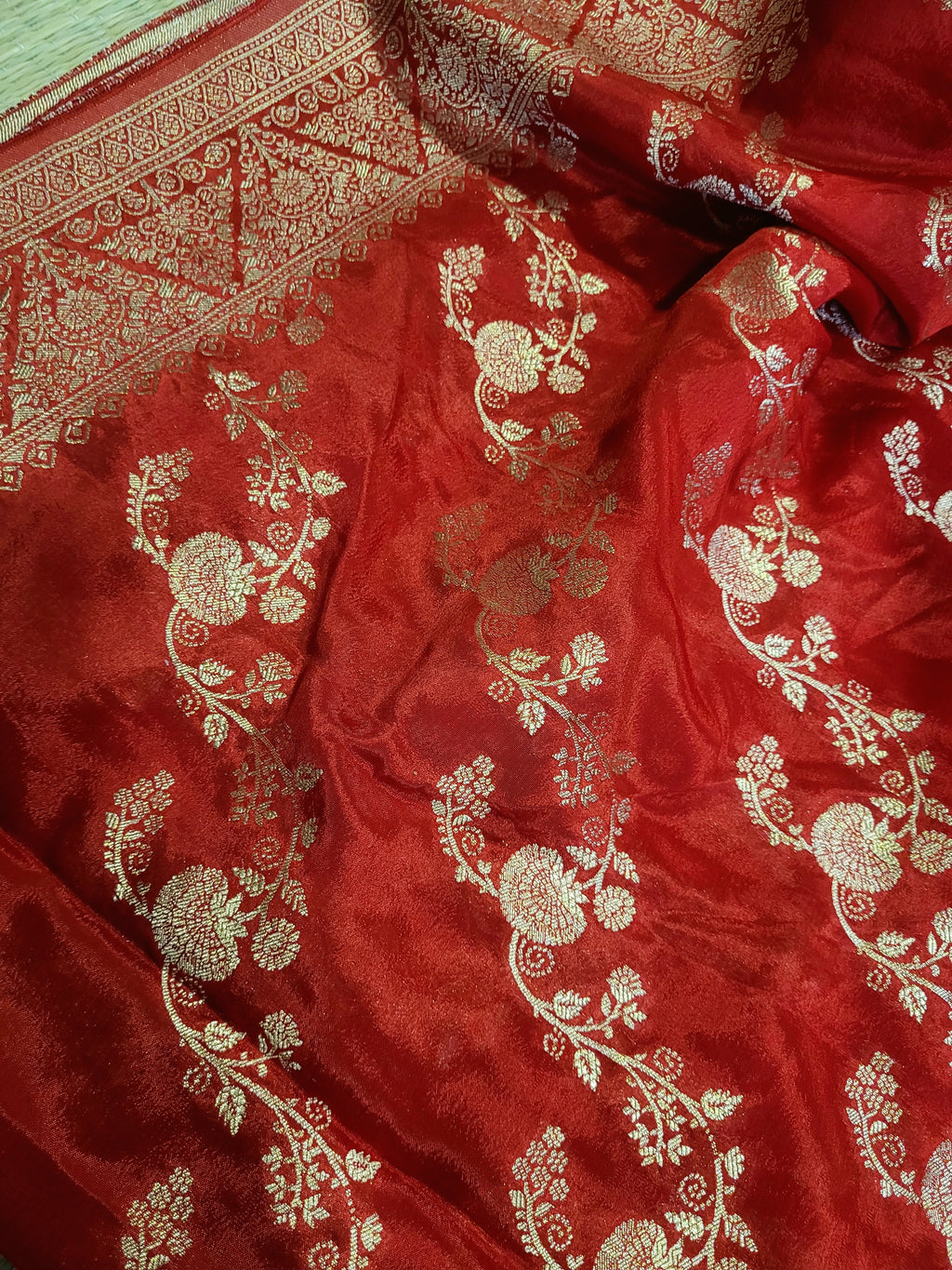 Banarasi Satin Mushru Silk Saree With Blouse