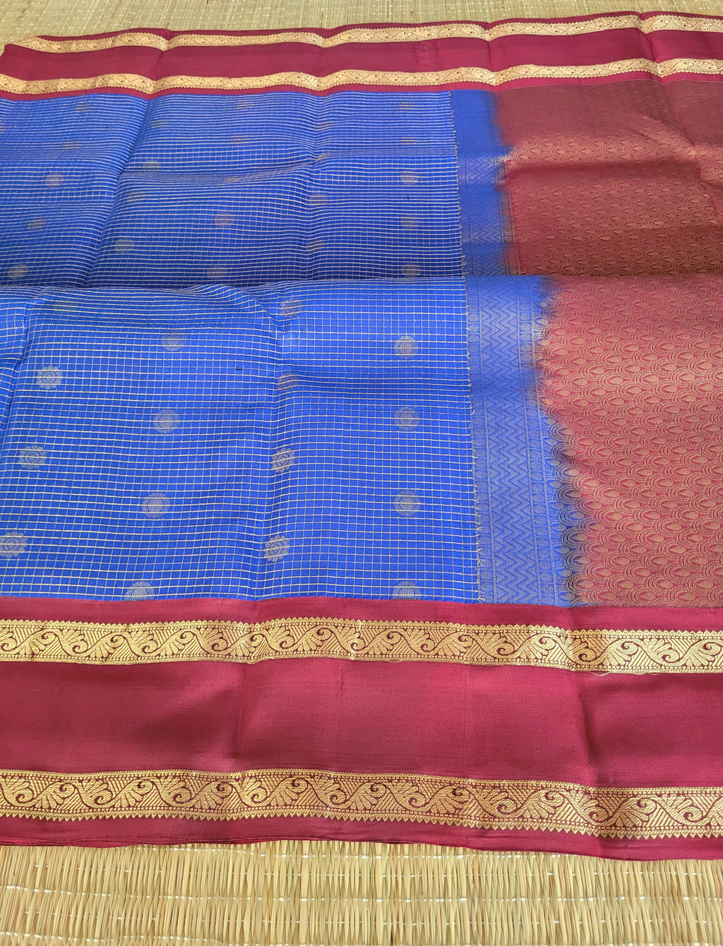 Royal Blue Kanchipuram Zari Checks Handloom Silk Saree