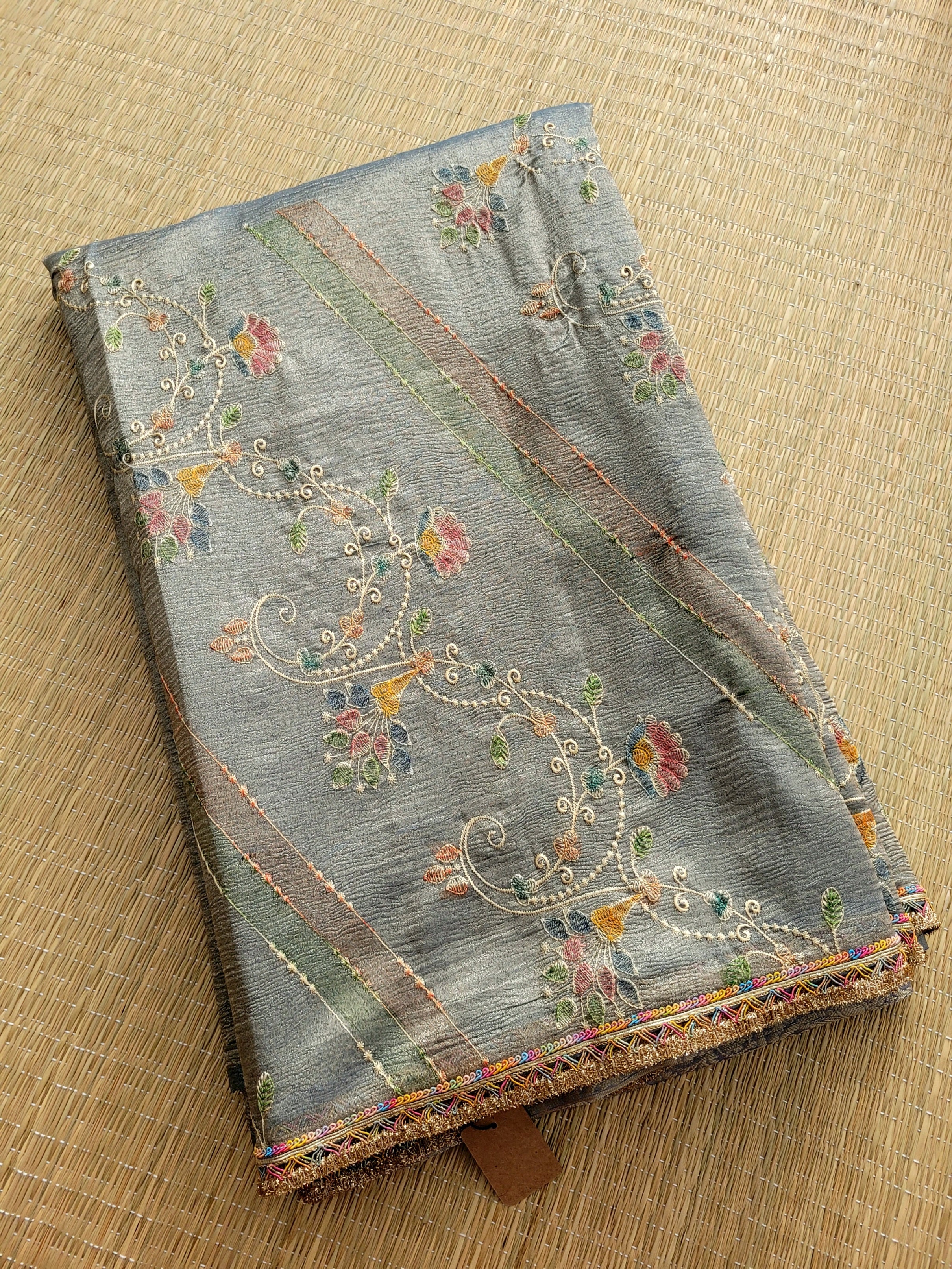 Crushed Tissue Saree With Embroidery