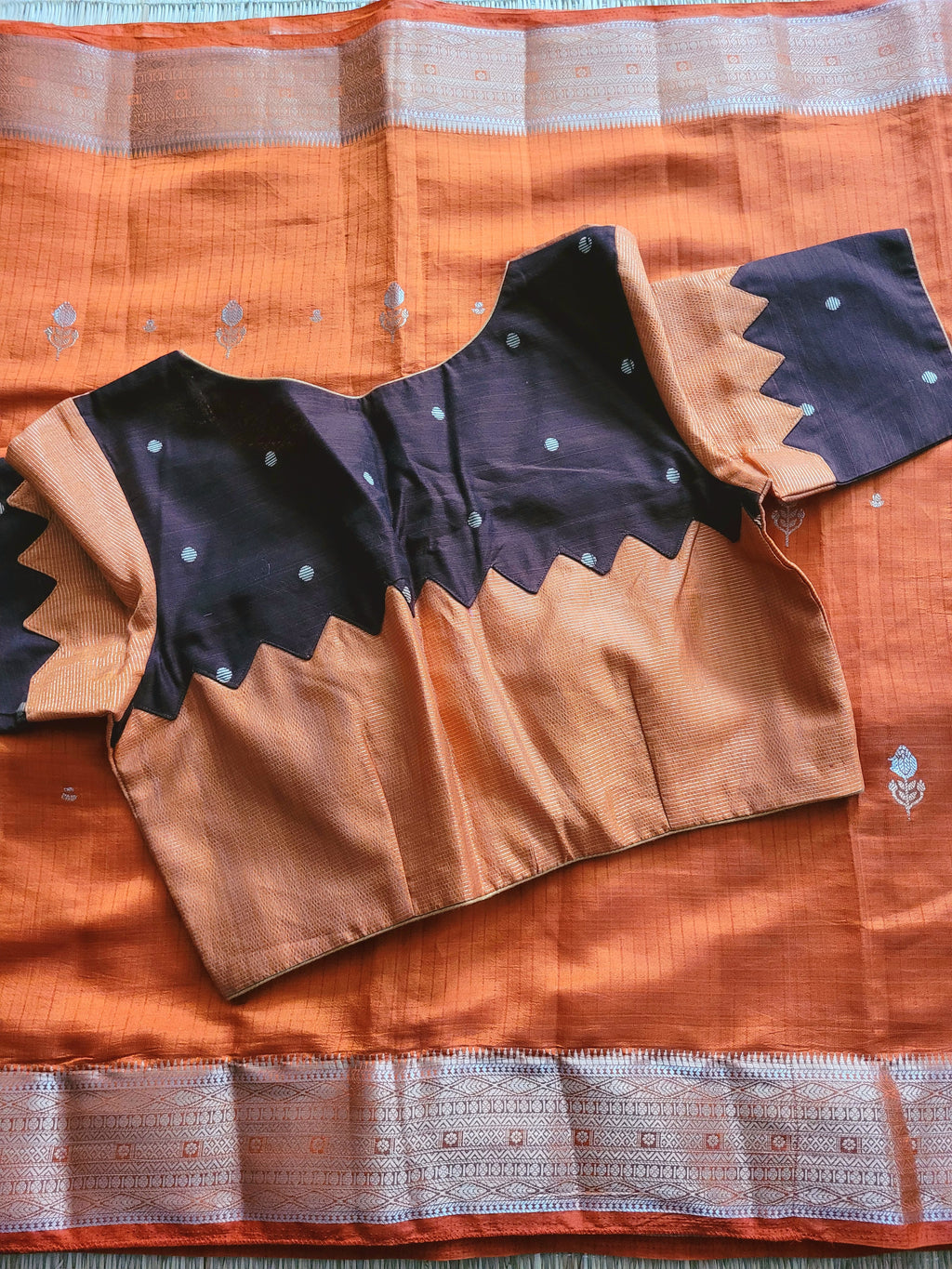 Semi Silk Saree With Pre-stitched Blouse