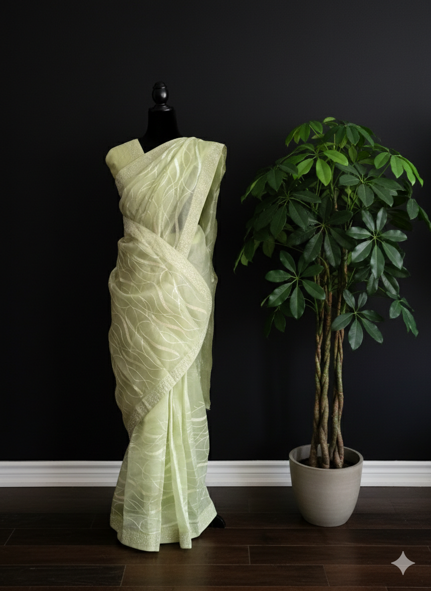 One Minute / Ready To Wear Saree